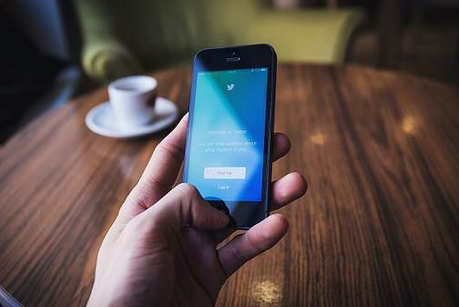 Estudio revela que Twitter ayuda a bajar de peso